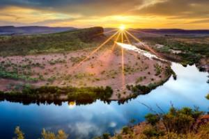 手机摄影的好处跟坏处，手机摄影的利与弊，便捷与局限的全面解析