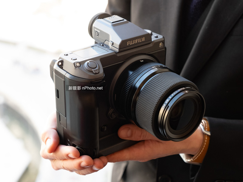 富士一亿像素中画幅 gfx100s 无反相机竞赛再升级,富士发布1亿像素中画幅gfx100_2图3