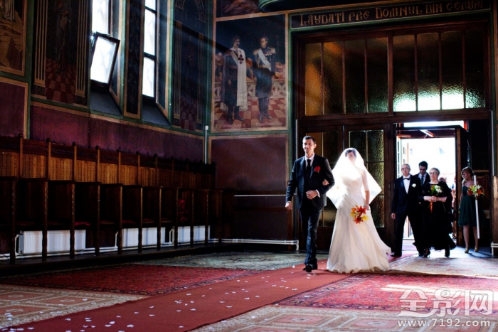 最自然的婚礼应该怎么拍 这些作品给你灵感 拍摄婚礼技巧图1