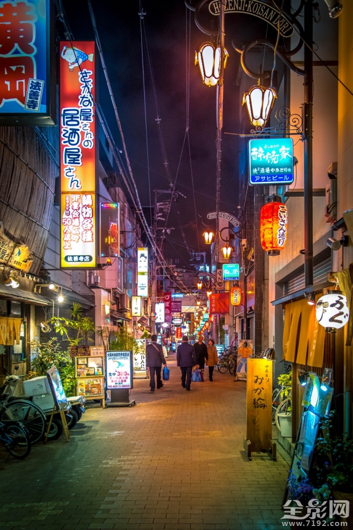 夜幕街道图片 夜幕街道马路图片