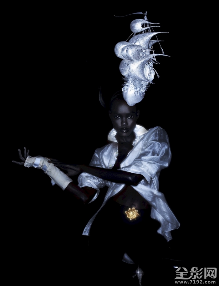 英国著名时尚摄影师 英国摄影师jamesperolls