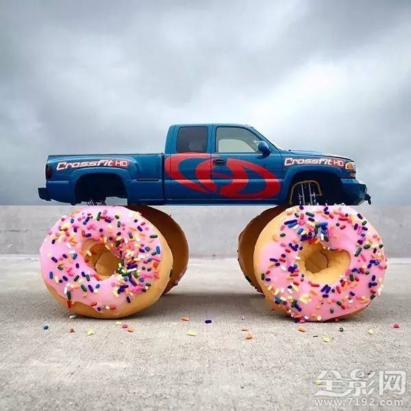 用iphone打造超现实摄影作品 苹果超现实主义绘画图1