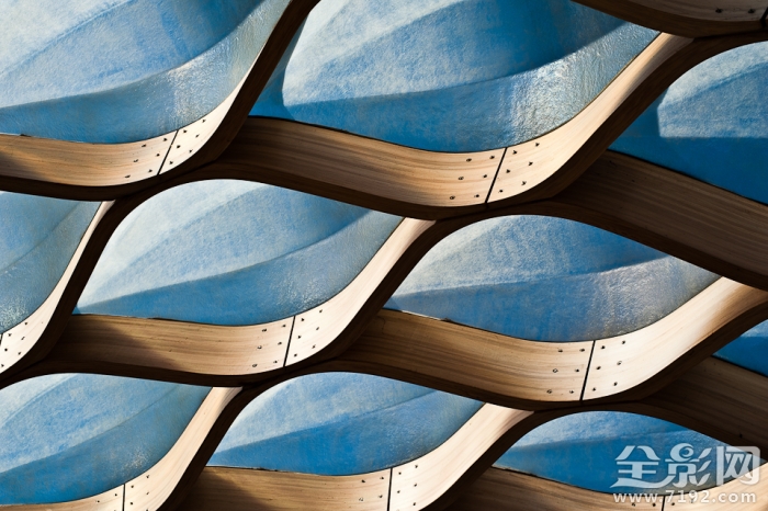 把高楼大厦拍出新感觉的句子 拍高楼大厦的说说