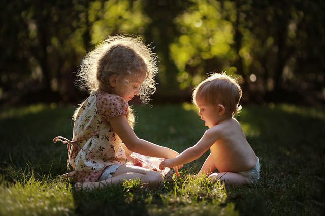 妈妈给孩子拍的创意摄影 为孩子们拍照记录美好的