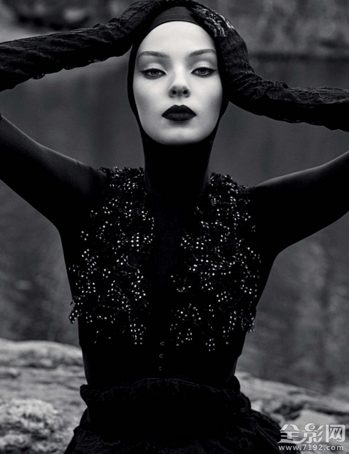 vogue德国版 德国vogue主编图1