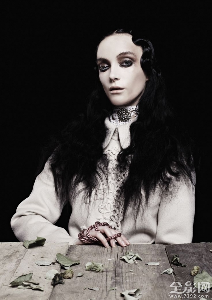 暗夜精灵 用蜡烛和魔法编织属于自己的白昼吗 暗夜精灵发型