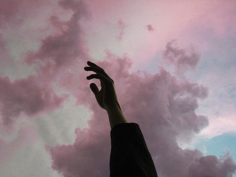 肢体带动情绪 肢体语言可以传递思想和情感