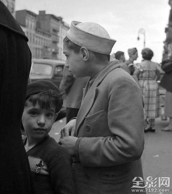 用黑白两色表现美加街头的句子 用黑白两色画画