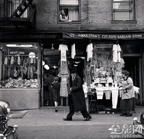 用黑白两色表现美加街头的句子 用黑白两色画画