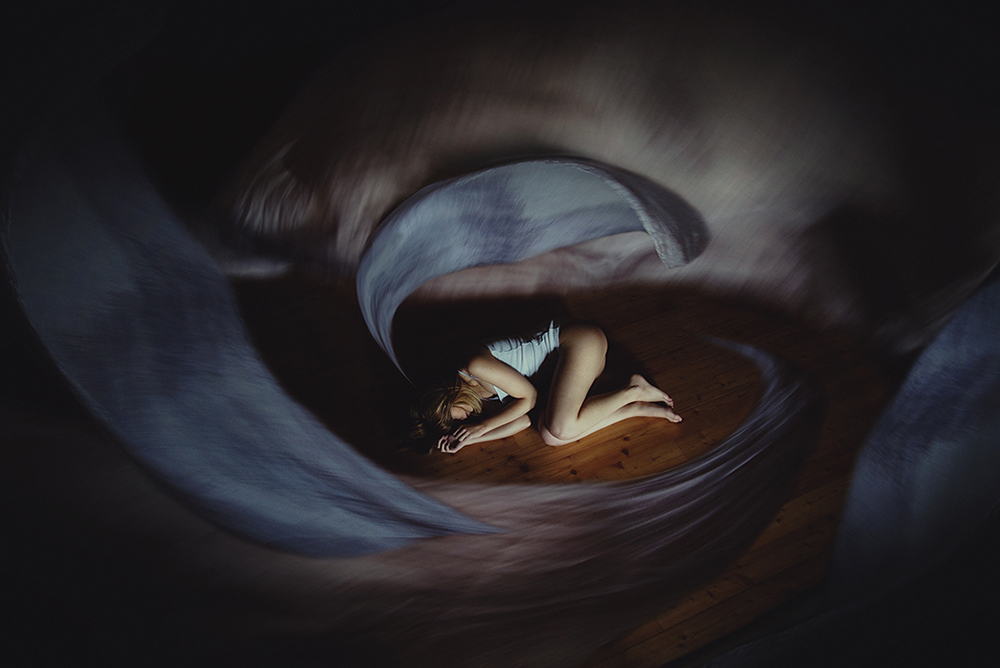 光影如何表达情绪 情绪效果光