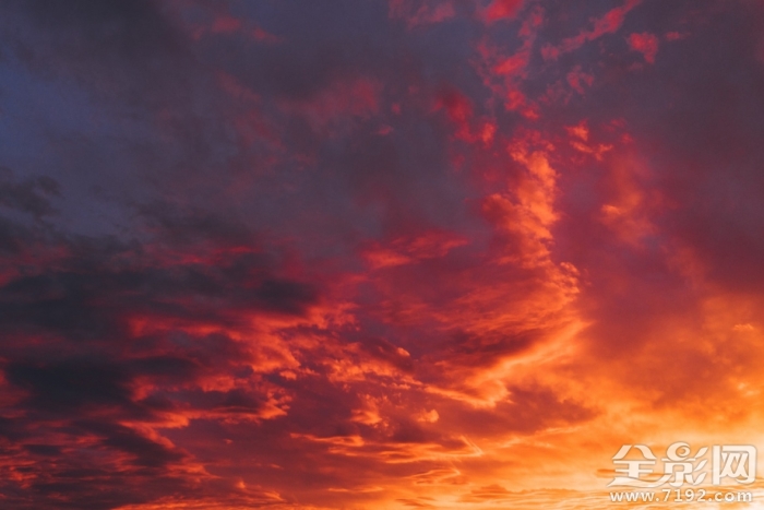 日落黄昏时 日落黄昏的诗句