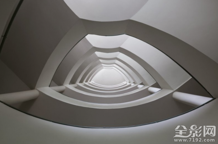 布达佩斯的螺旋楼梯在哪 布达佩斯的建筑图3