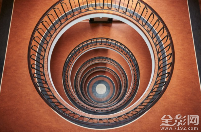 布达佩斯的螺旋楼梯在哪 布达佩斯的建筑