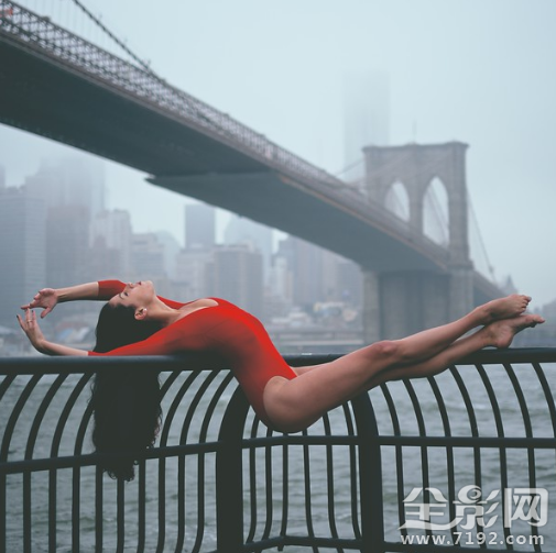 拍摄街头的视频 在街上摄影图3