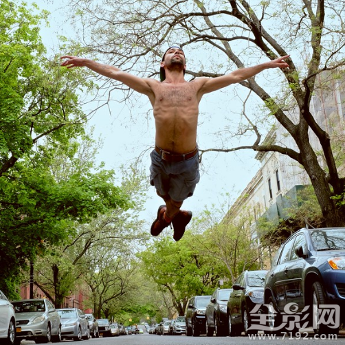 拍摄街头的视频 在街上摄影