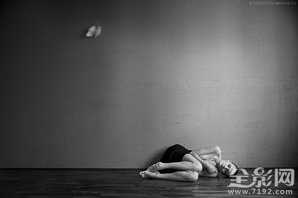 波兰摄影师的黑白人像图片 波兰摄影师marcin ryczek