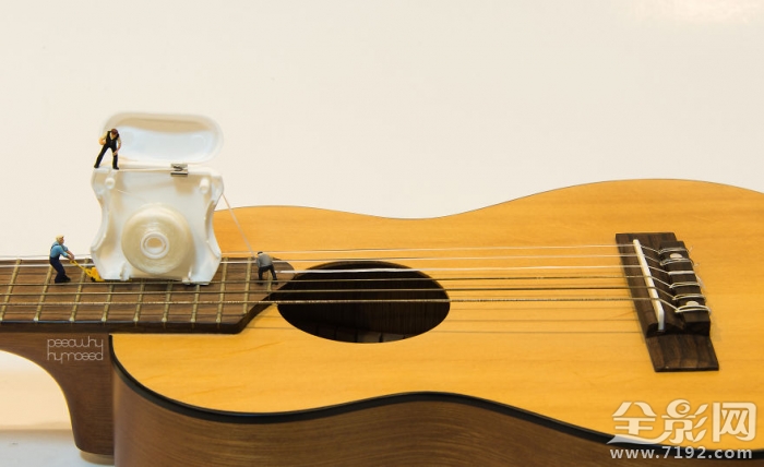 泰国摄影师创作现实版小人国的作品 泰国小人叫什么