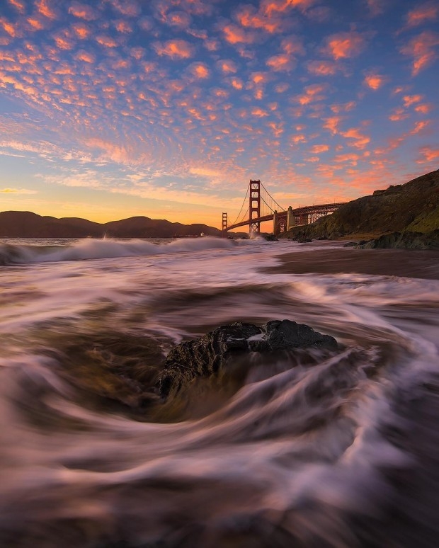 云流之上 云雾缭绕的极美瞬间是什么歌 云流什么图1