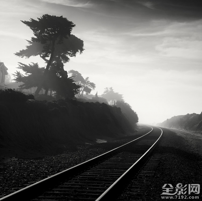 极简黑白风格的风光作品图片 极简黑白设计