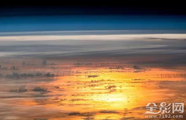 世界之外的来客 来自另外一个世界