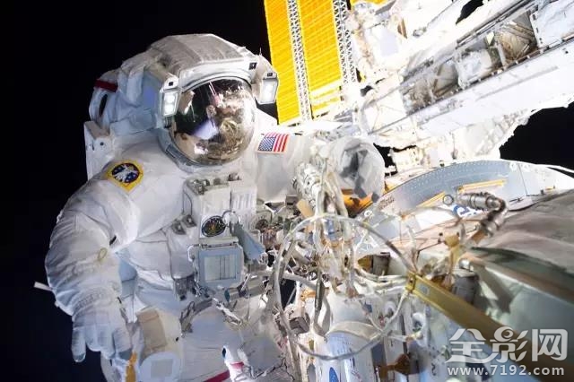 世界之外的来客 来自另外一个世界