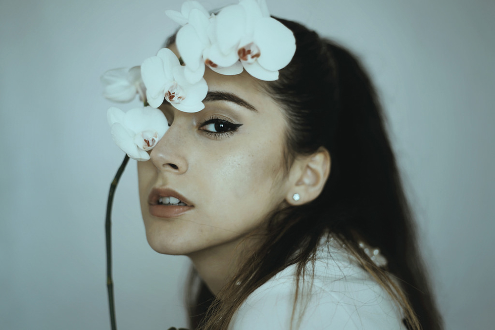 如何自拍自然一些 如何自拍才好看的技巧