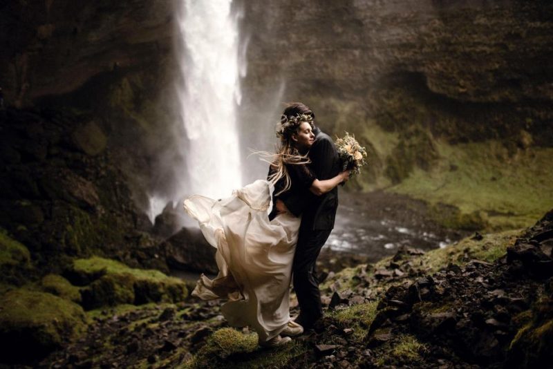 2017 那些令人难忘的婚纱照作文 经典的婚纱照