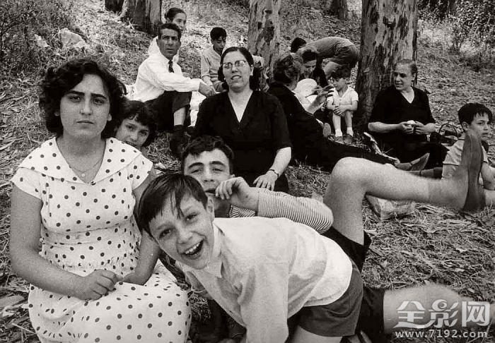 摄影师记录60年前的罗马街头视频 70年代的罗马