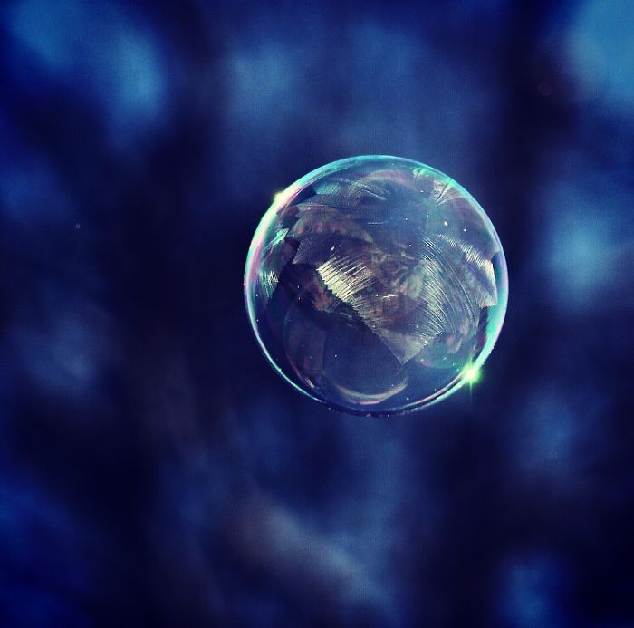 晶莹的小泡泡 晶晶莹剔透是什么意思-