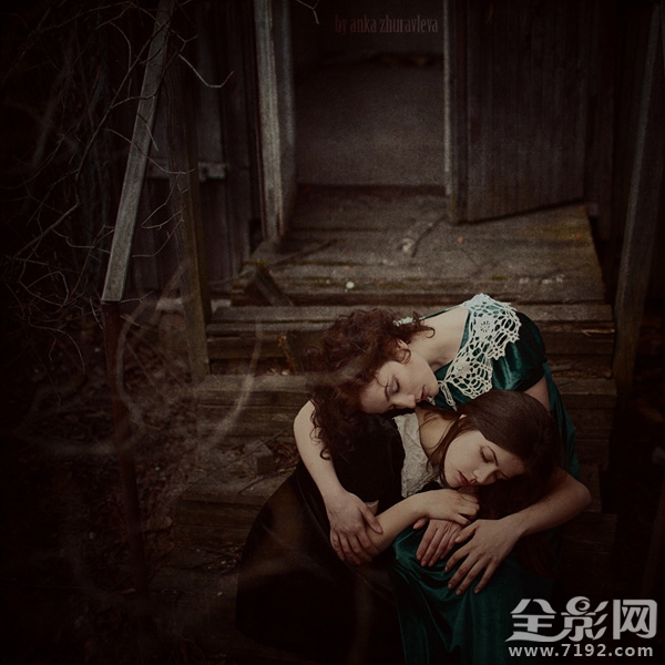 不甘于命运的折磨 爱与摄影让她重获新生在线观看 不甘于命运的人