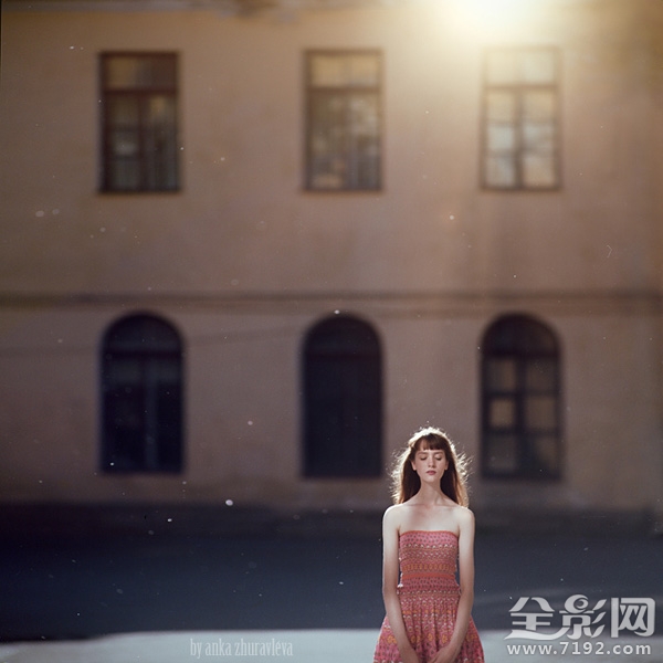 不甘于命运的折磨 爱与摄影让她重获新生在线观看 不甘于命运的人