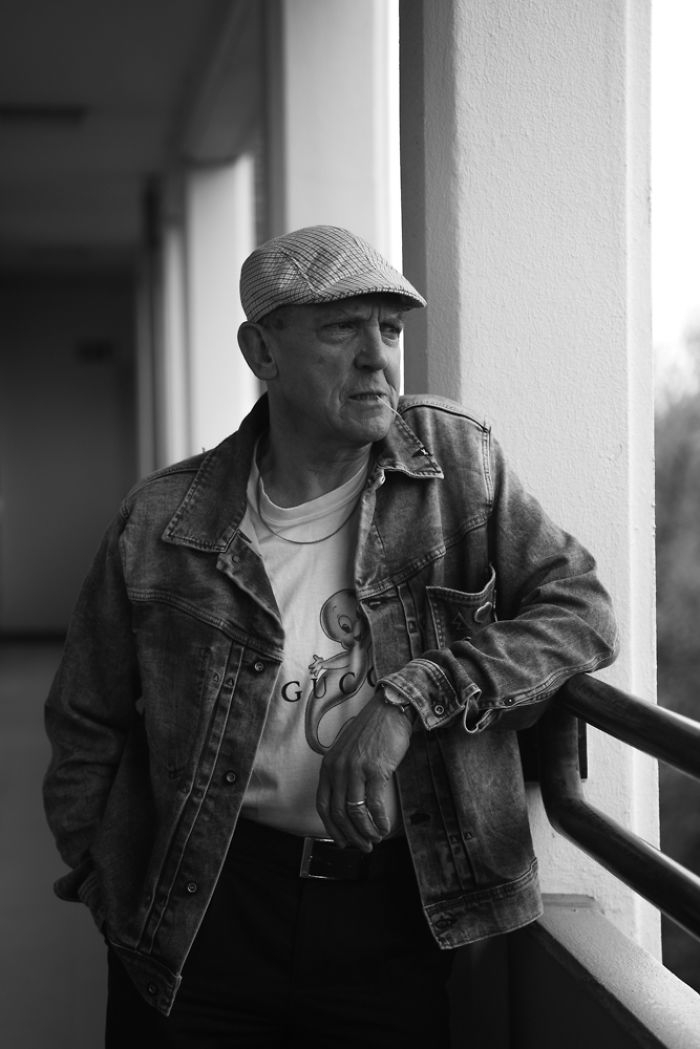 爷爷奶奶设计发型 爷爷奶奶服装