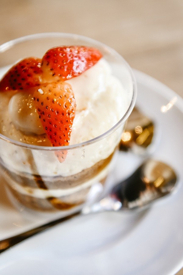 佳能r100 佳能r18图2