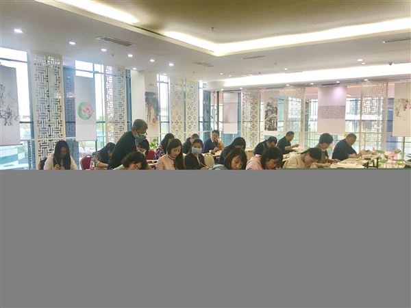 职工传统文化艺术系列讲座和书画交流活动的区别 职工文化展